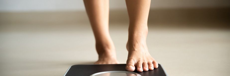 Quantas calorias o corpo queima por dia com e sem exercícios?