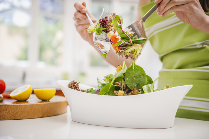 Saiba como retornar à dieta após sair da linha